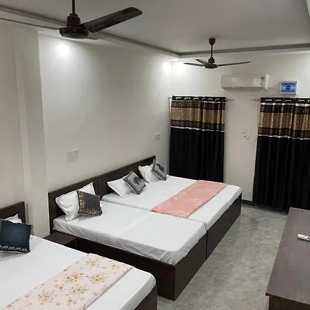 Nakshatra Palace Ayodhya Exterior photo