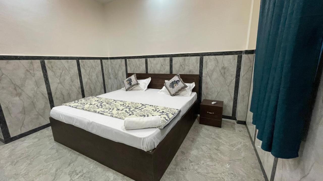 Homestay Nakshatra Palace *